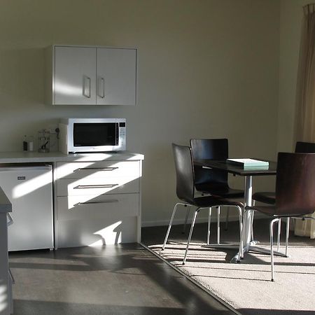 Pegasus Gateway Motels & Apartments Rangiora Extérieur photo
