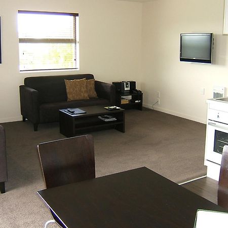 Pegasus Gateway Motels & Apartments Rangiora Extérieur photo