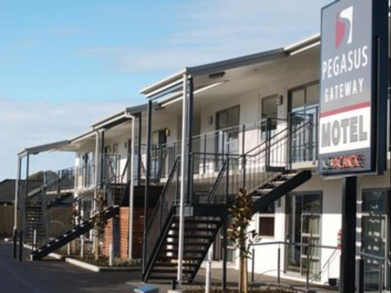 Pegasus Gateway Motels & Apartments Rangiora Extérieur photo