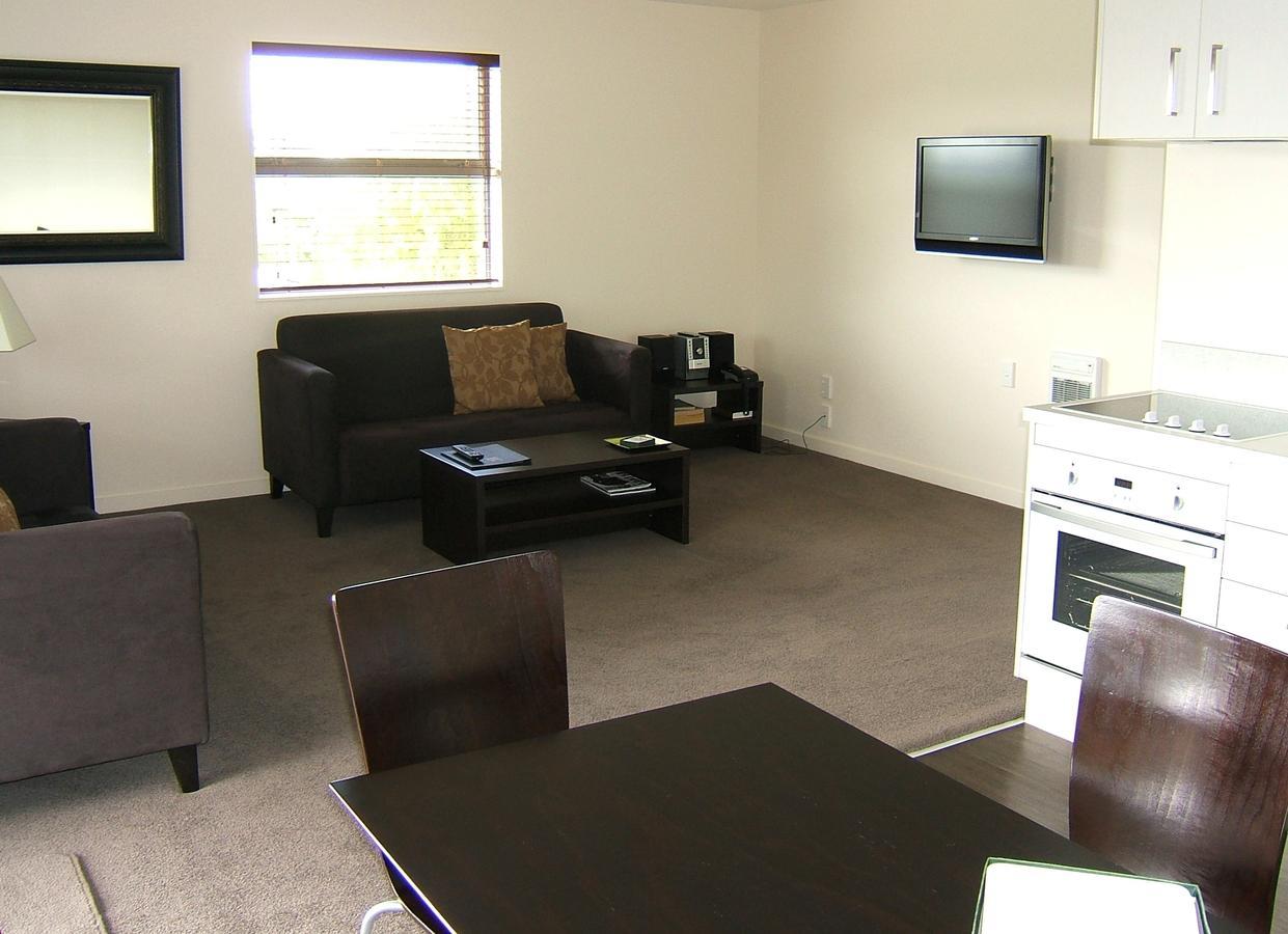 Pegasus Gateway Motels & Apartments Rangiora Extérieur photo