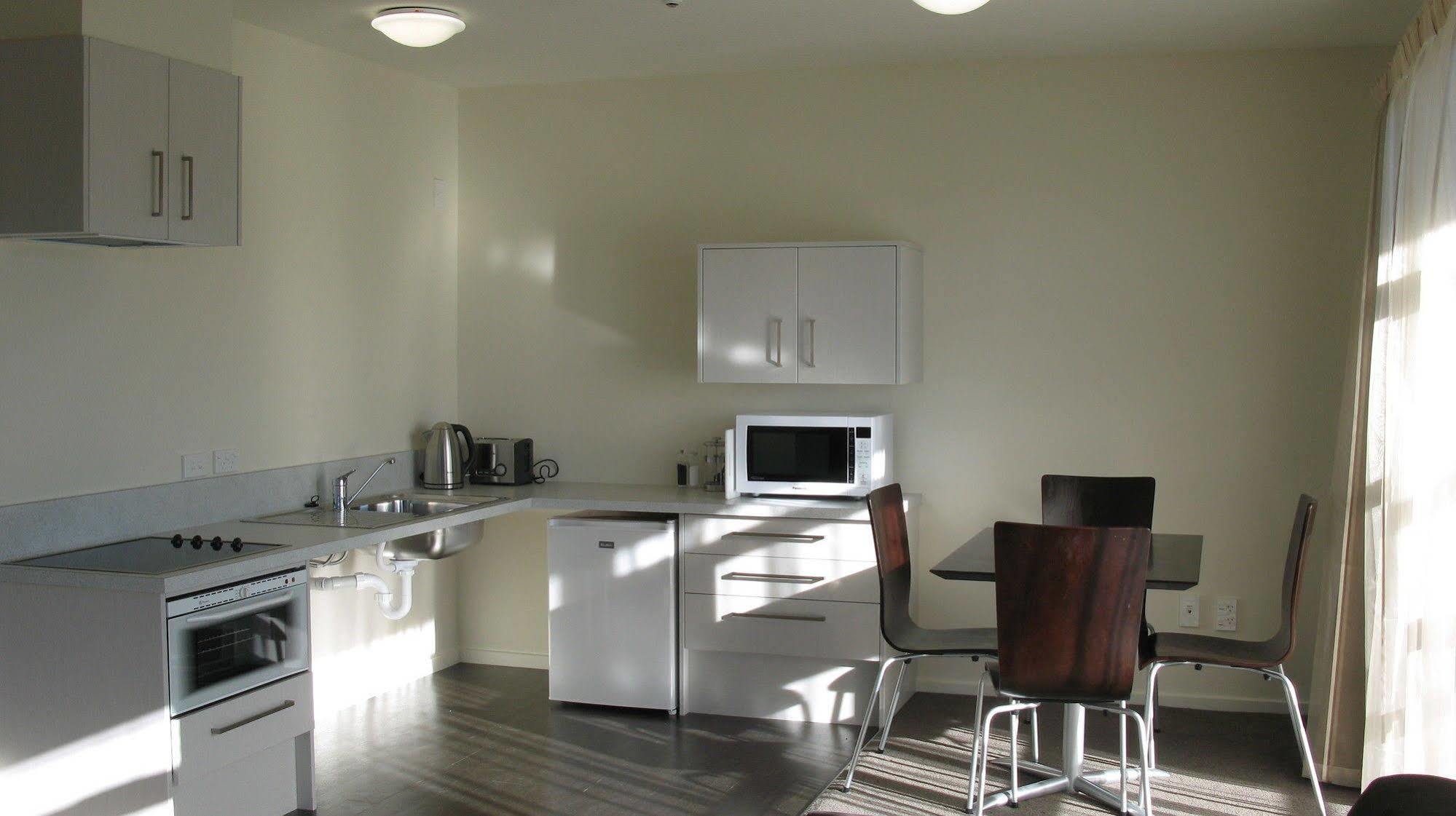 Pegasus Gateway Motels & Apartments Rangiora Extérieur photo